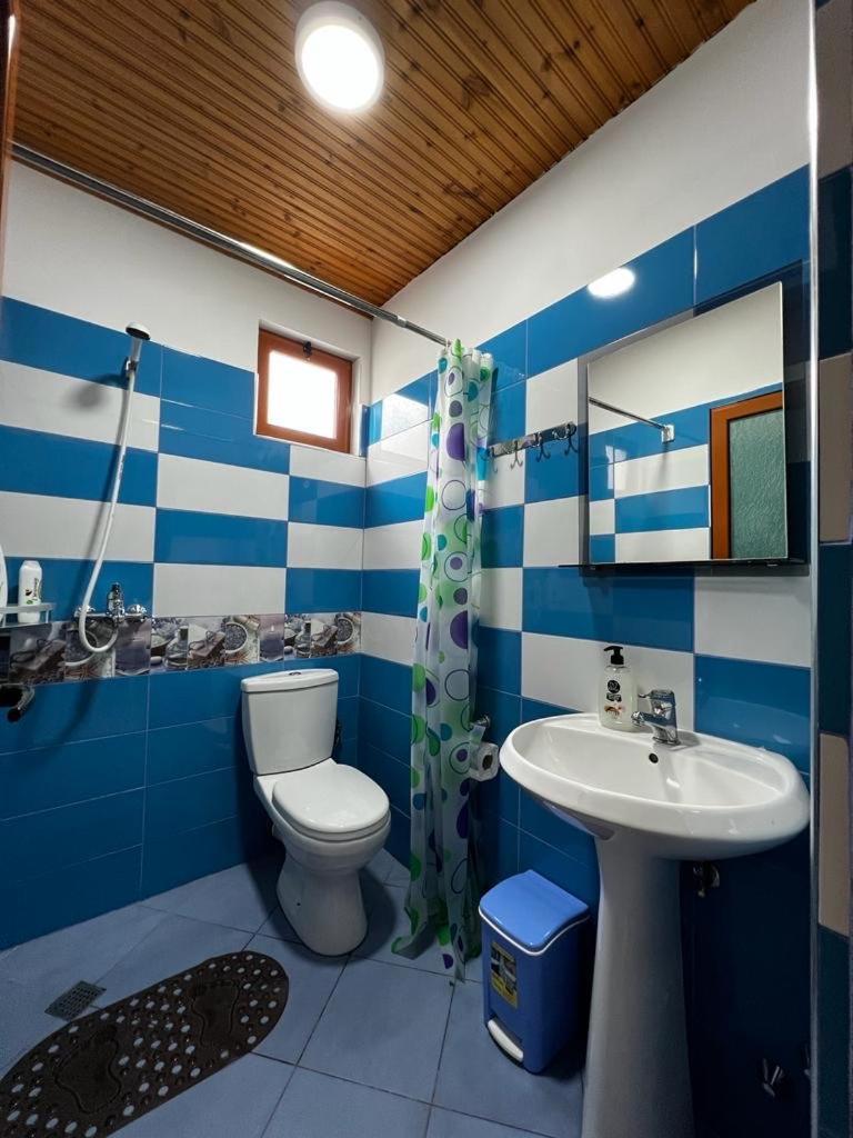 Guesthouse Emiljano Berat Exterior foto